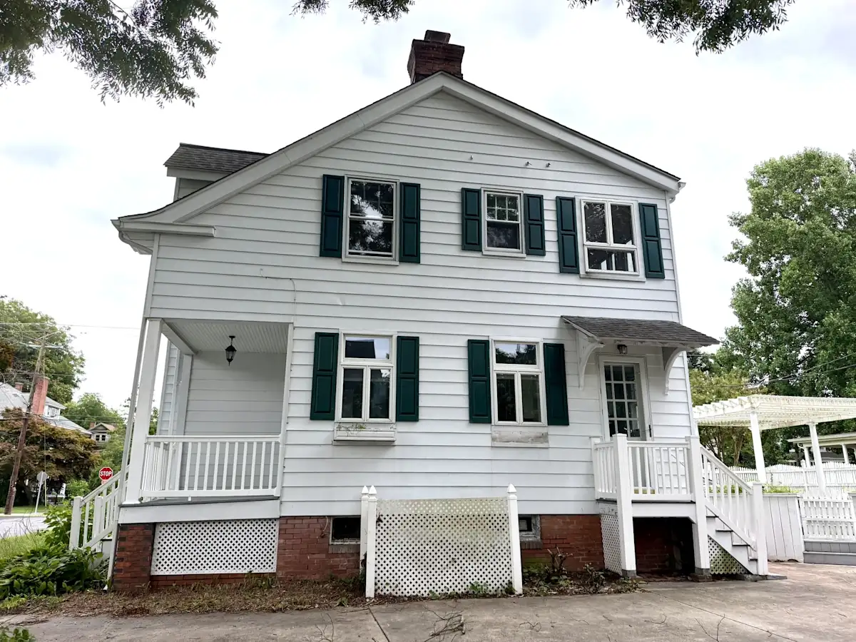 Property photo for HUD Home for Sale in Pocomoke City, MD