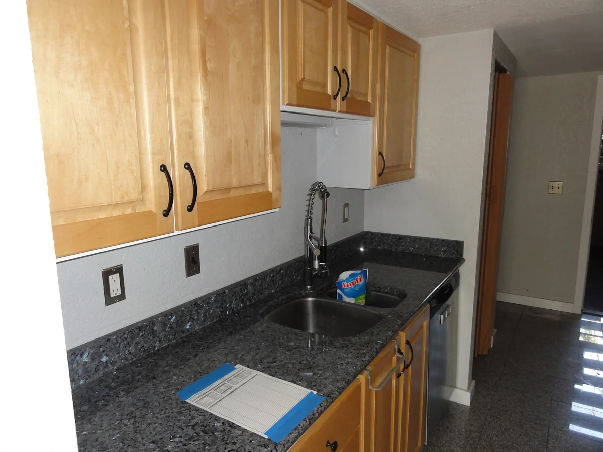 Property photo for HUD Home for Sale in Kent, WA