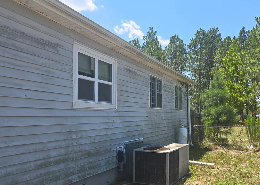 Property photo for HUD Home for Sale in Maysville, NC