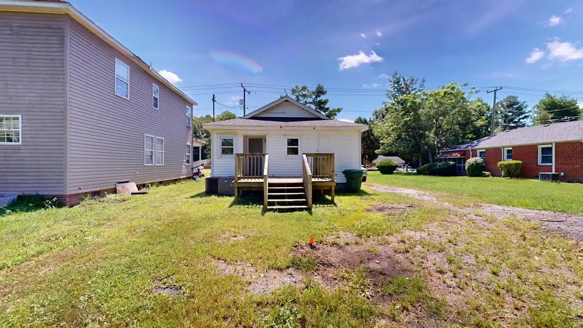 Property photo for HUD Home for Sale in Suffolk, VA
