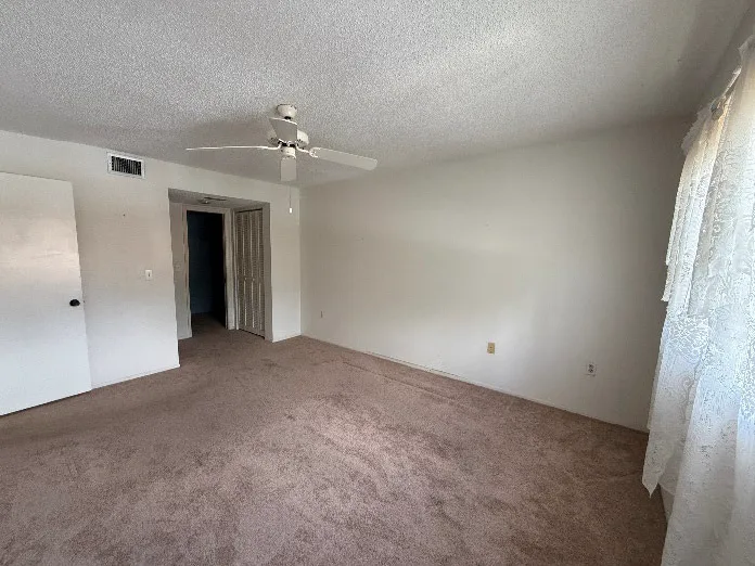 Property photo for HUD Home for Sale in Sarasota, FL