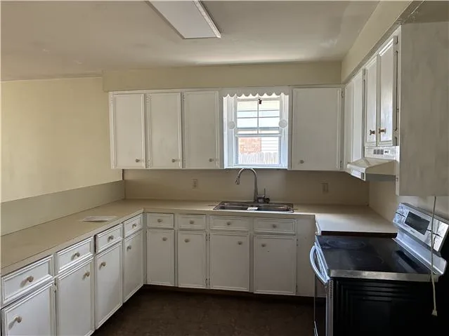 Property photo for HUD Home for Sale in Kingsville, TX