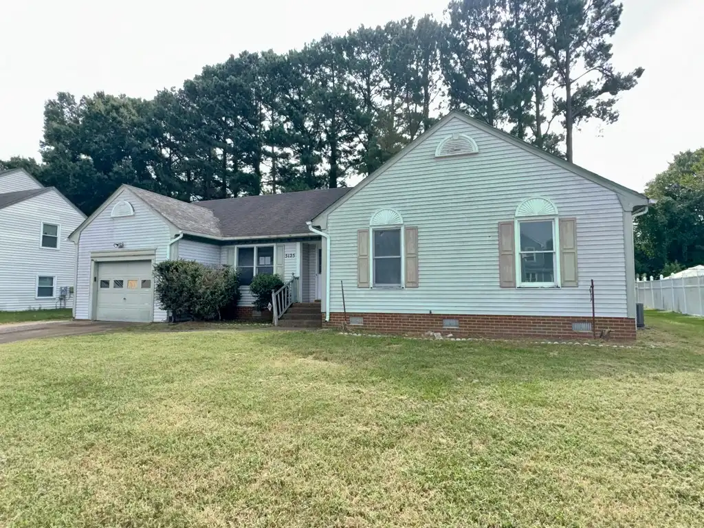 Property photo for HUD Home for Sale in Portsmouth, VA