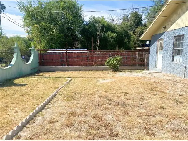Property photo for HUD Home for Sale in Del Rio, TX