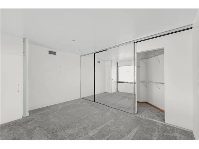 Property photo for HUD Home for Sale in Los Angeles, CA
