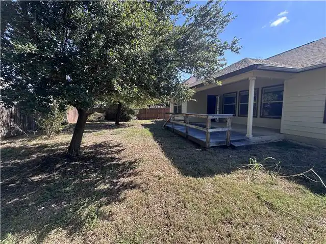 Property photo for HUD Home for Sale in Selma, TX