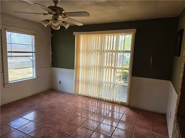 Property photo for HUD Home for Sale in Poteet, TX