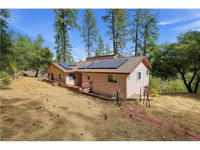 Property photo for HUD Home for Sale in Cool, CA