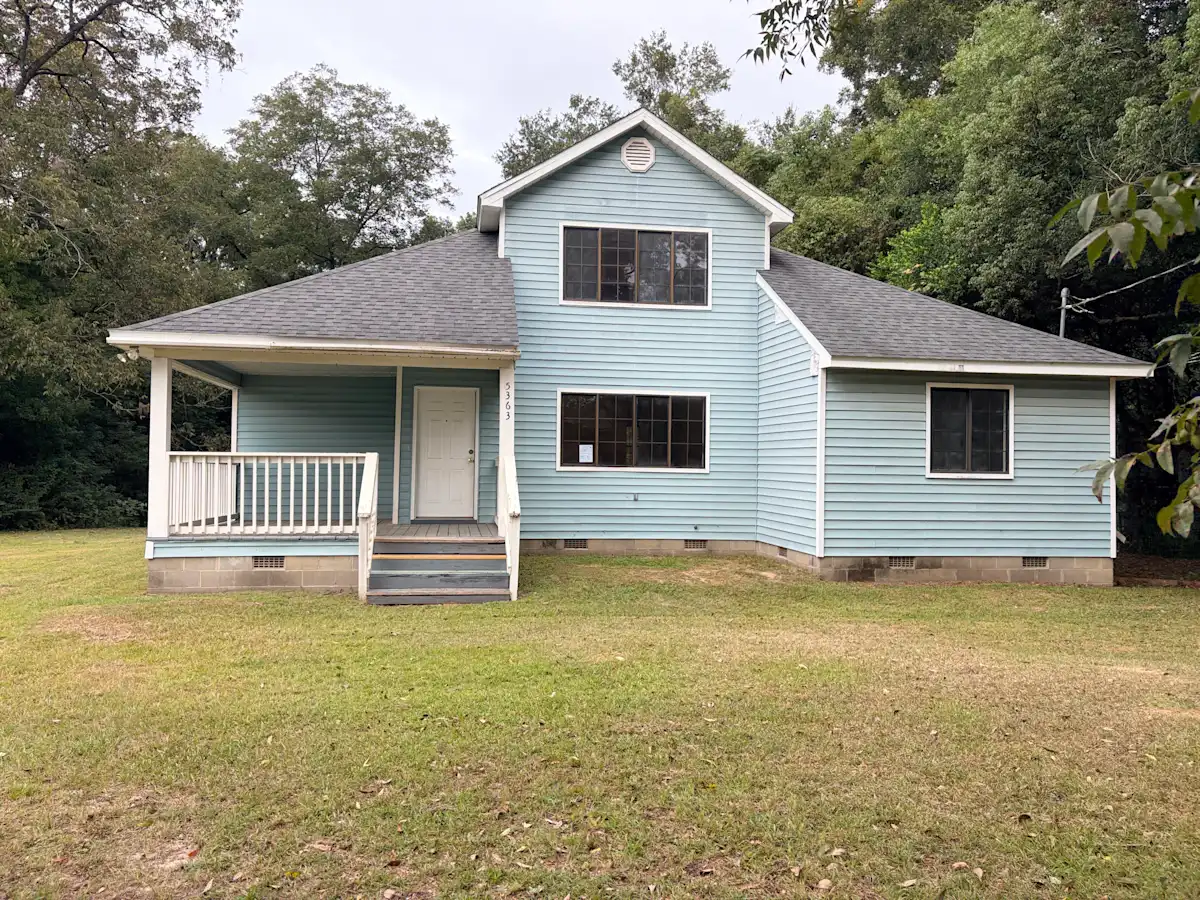 Property photo for HUD Home for Sale in Graceville, FL