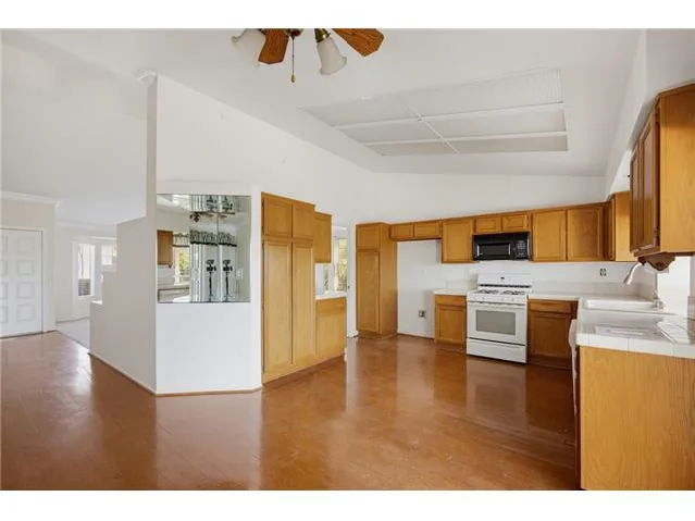 Property photo for HUD Home for Sale in Sun City, CA