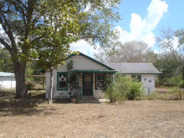 Property photo for HUD Home for Sale in Seguin, TX