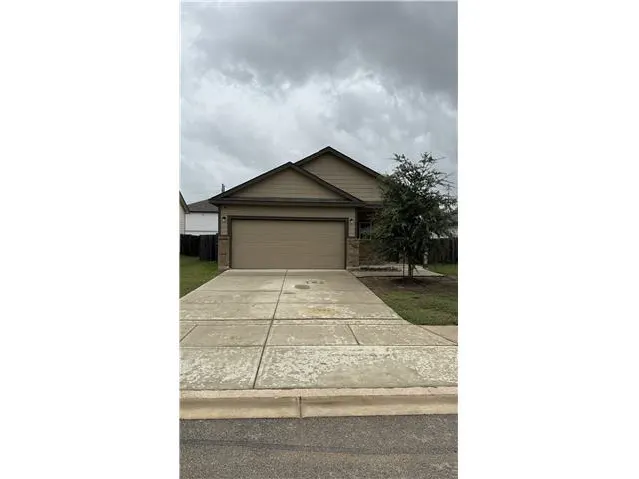 Property photo for HUD Home for Sale in Seguin, TX