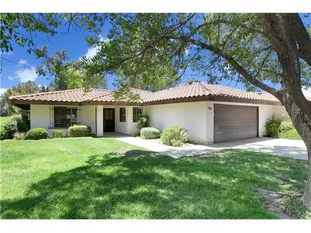 Property photo for HUD Home for Sale in Hemet, CA