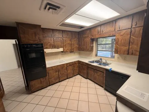 Property photo for HUD Home for Sale in Bartow, FL
