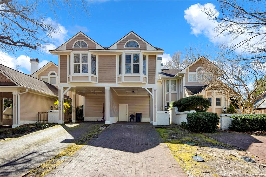 Property photo for 742 Victorian Pl rental in Fayetteville