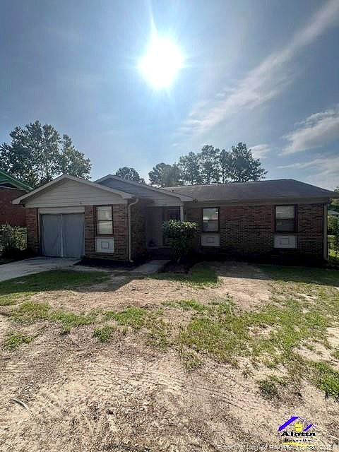 Property photo for 1179 Hoke Loop Rd rental in Fayetteville