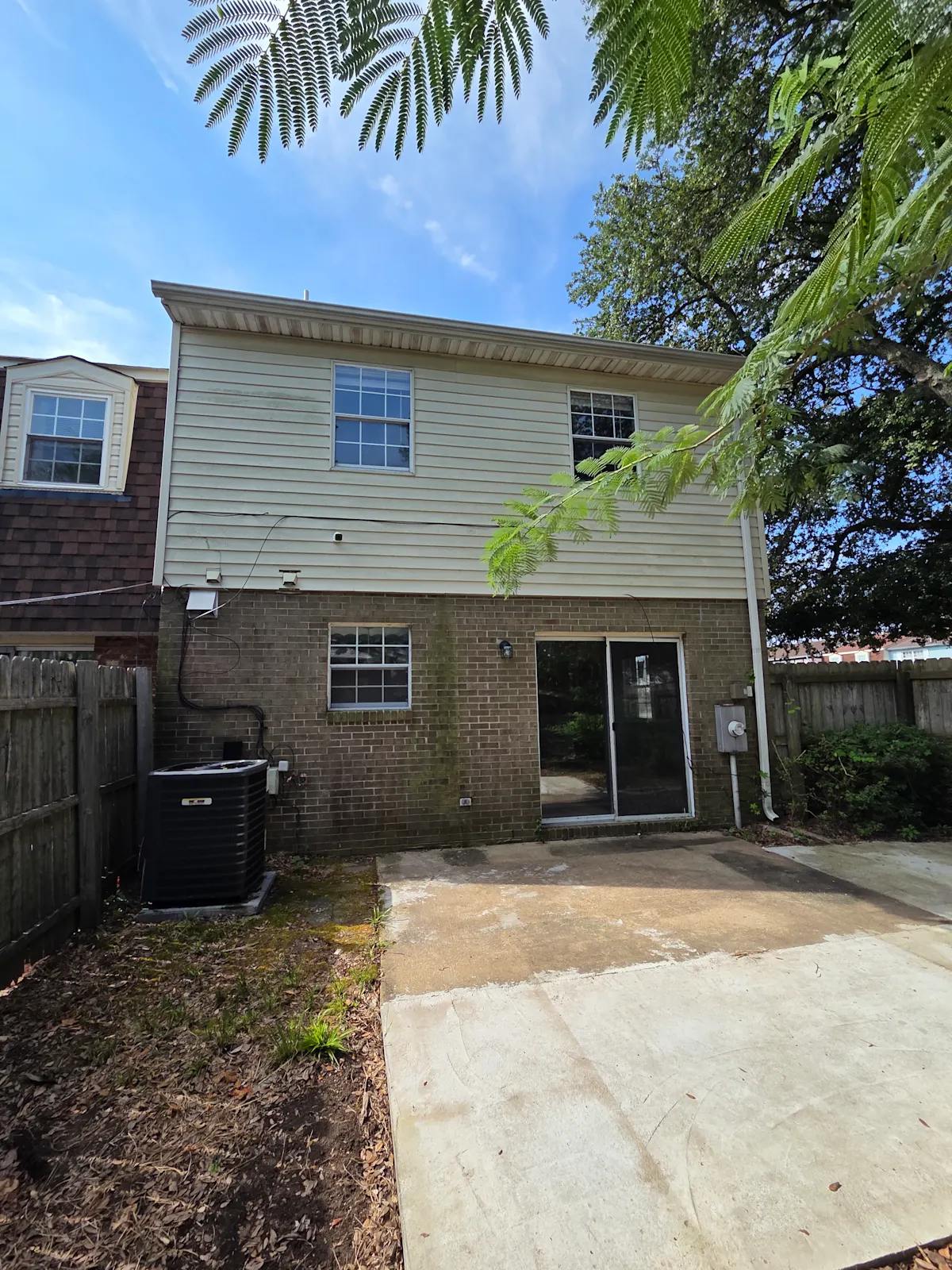 Property photo for HUD Home for Sale in Hampton, VA